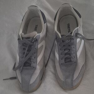Tretorn Men's Gray and White Sneakers